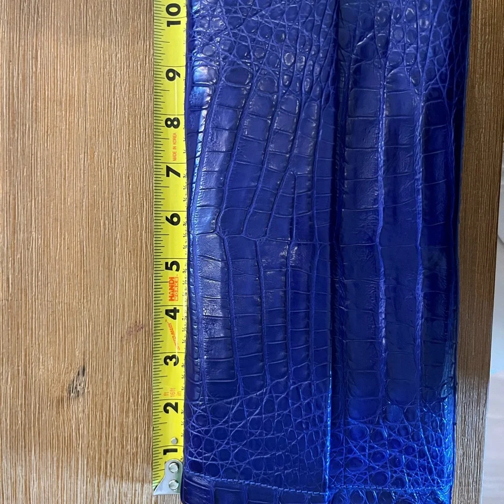 Elegant Blue Nancy Gonzalez Blue Crocodile Leather Clutch - NWT - Picture 6 of 8